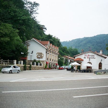 Hotel De Borlena Exterior photo
